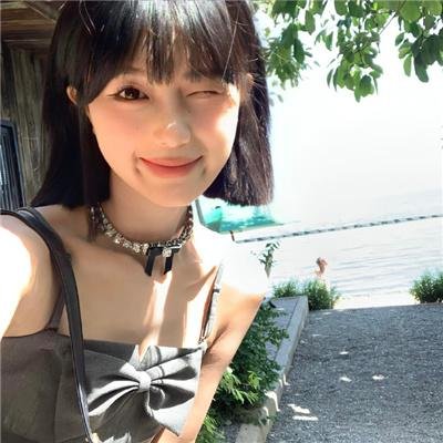 梨树花开